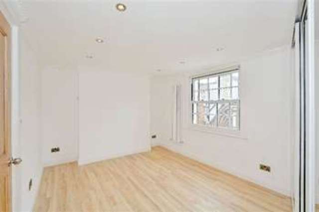  Image of 2 bedroom Property to rent in Flask Walk London NW3 at Flask Walk Hampstead Hampstead, NW3 1HG