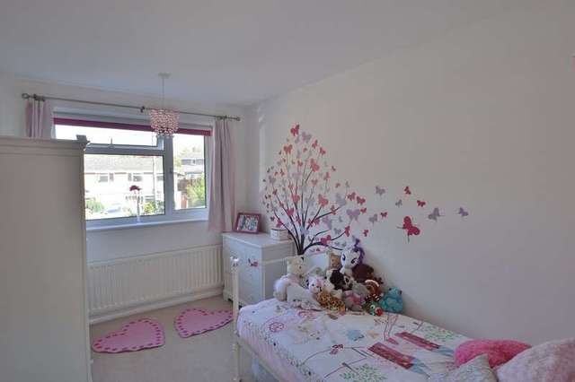  Image of 3 bedroom End of Terrace for sale in Flexford Close Chandler