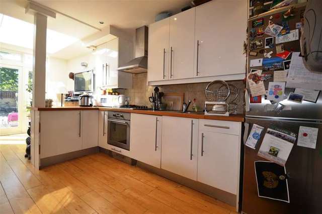  Image of 1 bedroom Maisonette for sale in Florence Road London SW19 at Merton, SW19 8TJ