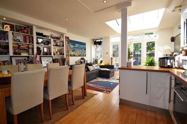  Image of 1 bedroom Maisonette for sale in Florence Road London SW19 at Merton, SW19 8TJ