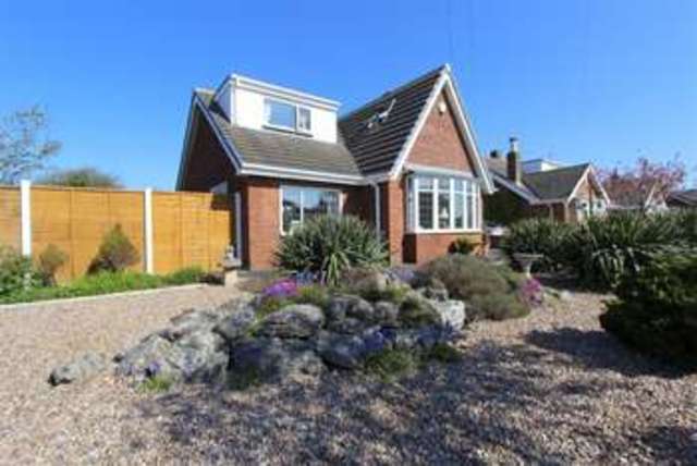  Image of 4 bedroom Detached house for sale in Folkestone Road St. Annes Lytham St. Annes FY8 at St Annes Lytham St Annes Lytham St Annes, FY8 3EH