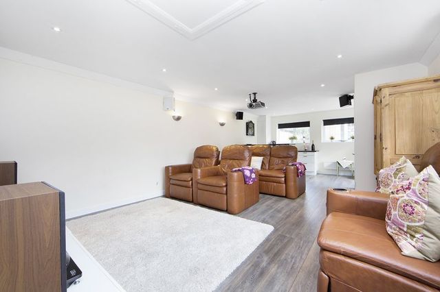  Image of 5 bedroom Detached house for sale in Forest Crescent Ashtead KT21 at Forest Crescent  Ashtead, KT21 1JU