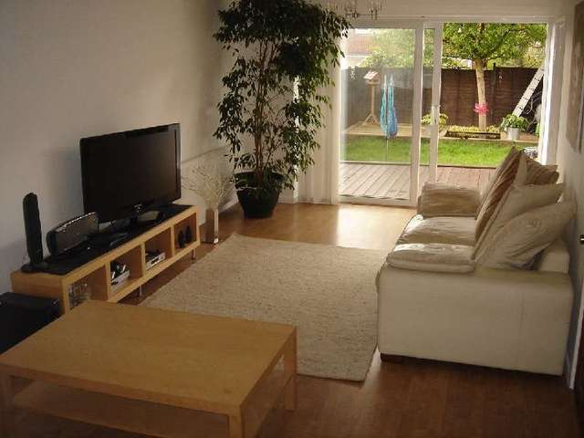  Image of 3 bedroom Semi-Detached house to rent in Forsythia Drive Cardiff CF23 at Forsythia Drive  Cyncoed, CF23 7HP