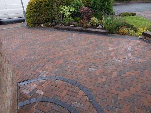  Image of 3 bedroom Semi-Detached house to rent in Forsythia Drive Cardiff CF23 at Forsythia Drive  Cyncoed, CF23 7HP
