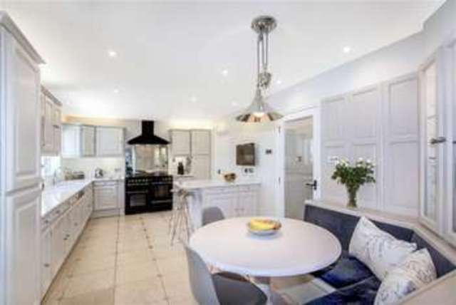 Image of 5 bedroom Property for sale in Foxglove Gardens Purley CR8 at Foxglove Gardens Webb Estate, Purley Webb Estate, Purley, CR8 3LQ
