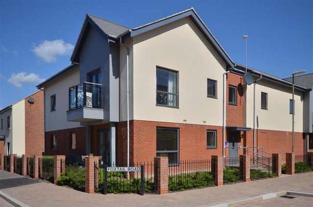  Image of 2 bedroom Ground Flat for sale in Foxtail Road Waterlooville PO7 at Waterlooville Hampshire Waterlooville, PO7 7QW