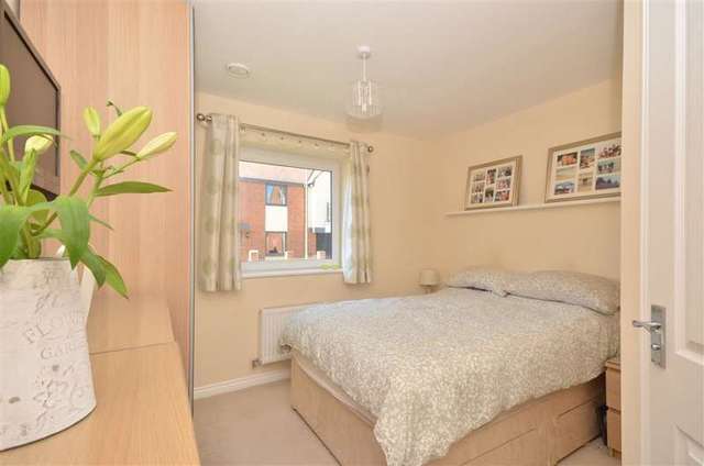  Image of 2 bedroom Ground Flat for sale in Foxtail Road Waterlooville PO7 at Waterlooville Hampshire Waterlooville, PO7 7QW
