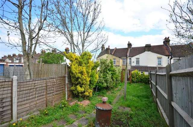  Image of 3 bedroom Terraced house for sale in Frindsbury Road Strood Rochester ME2 at Strood Rochester Rochester, ME2 4JD