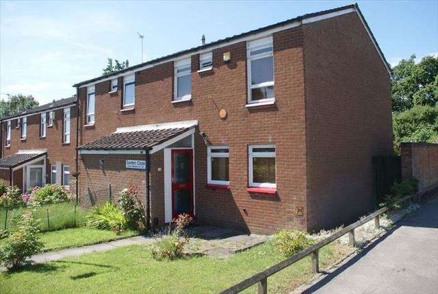  Image of 2 bedroom End of Terrace to rent in Garden Close Rubery Rednal Birmingham B45 at Garden Close Rubery Rednal BIRMINGHAM, B45 0DE