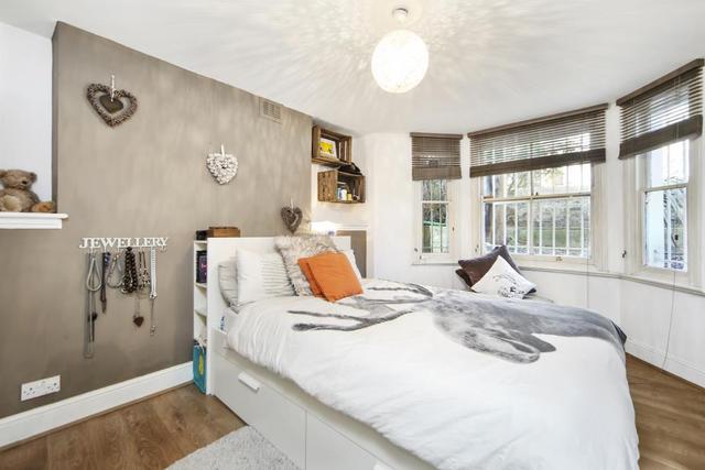  Image of 2 bedroom Property for sale in Gauden Road London SW4 at Gauden Road  London, SW4 6LL
