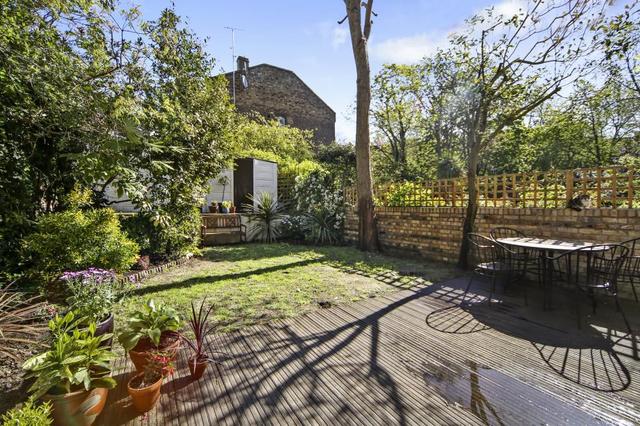  Image of 2 bedroom Property for sale in Gauden Road London SW4 at Gauden Road  London, SW4 6LL