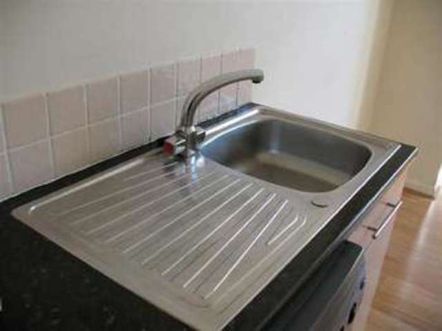  Image of 1 bedroom Apartment to rent in George Street Reading RG1 at Reading Berkshire Reading, RG1 7NT