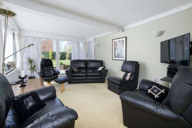  Image of 5 bedroom Detached house for sale in Gibbet Hill Road Coventry CV4 at Gibbet Hill Road  Coventry, CV4 7AJ