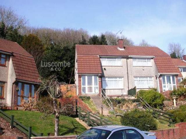  Image of 3 bedroom Detached house to rent in Glanwern Grove Newport NP19 at Newport  Newport, NP19 9BX