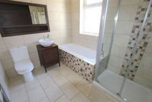  Image of 4 bedroom Property for sale in Glen Eldon Road St. Annes Lytham St. Annes FY8 at St Annes Lytham St Annes Lytham St Annes, FY8 2AU