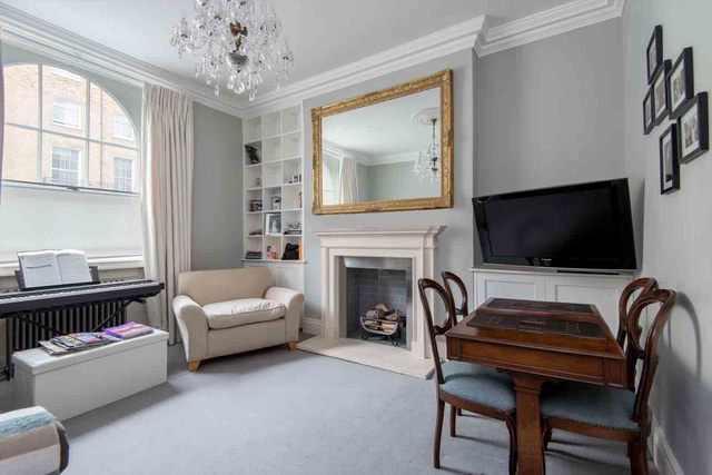 Image of 1 bedroom Flat to rent in Gloucester Place London NW1 at Marylebone, NW1 6DT