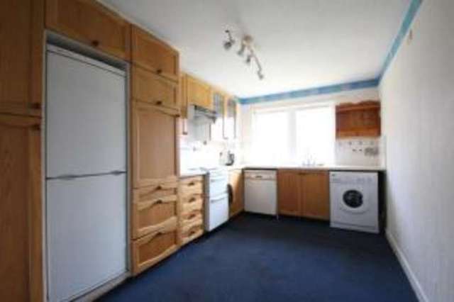 Image of 2 bedroom Flat for sale in Golf Court Strathview Park Glasgow G44 at Strathview Park Netherlee. Giffnock, G44 3LD