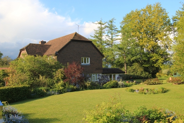  Image of 5 bedroom Detached house to rent in Golford Road Cranbrook TN17 at Cranbrook, TN17 3NW