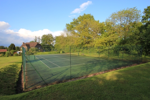  Image of 5 bedroom Detached house to rent in Golford Road Cranbrook TN17 at Cranbrook, TN17 3NW