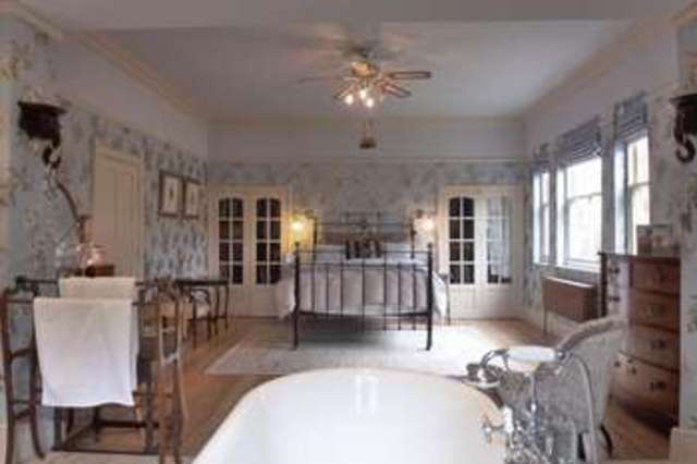  Image of 6 bedroom Detached house for sale in Gote Lane Gorefield Wisbech PE13 at Gote Lane Gorefield Wisbech, PE13 4NJ