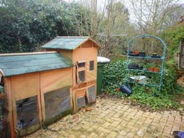  Image of 4 bedroom Detached house for sale in Grantham Court Shenley Lodge Milton Keynes MK5 at Grantham Court Shenley Lodge Milton Keynes, MK5 7DP