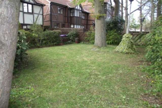  Image of 4 bedroom Detached house to rent in Grassendale Road Garston Liverpool L19 at Liverpool, L19 0NA