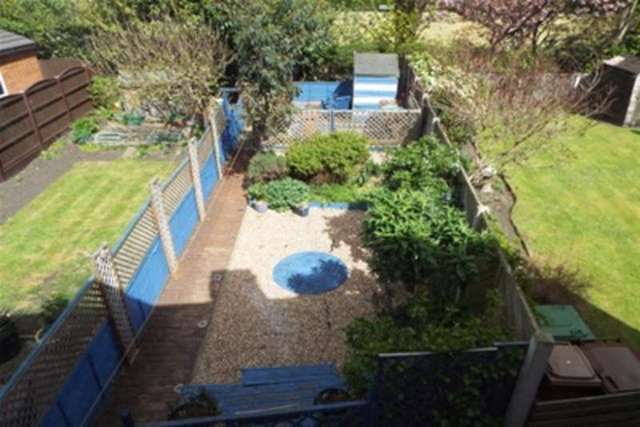  Image of 2 bedroom Terraced house to rent in Green End Lane Wakefield WF2 at Wakefield, WF2 7AG