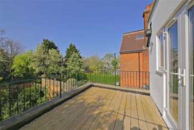  Image of 2 bedroom Flat for sale in Green Lanes London N13 at Green Lanes Palmers Green Palmers Green, N13 4DR