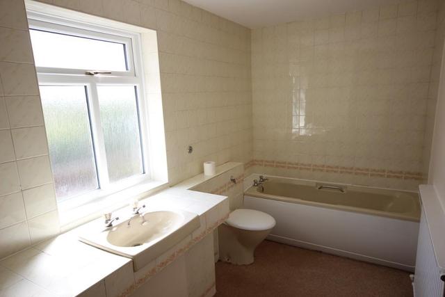  Image of 2 bedroom Terraced house to rent in Greenhill Lane Riddings Alfreton DE55 at RIDDINGS  Alfreton, DE55 4AS