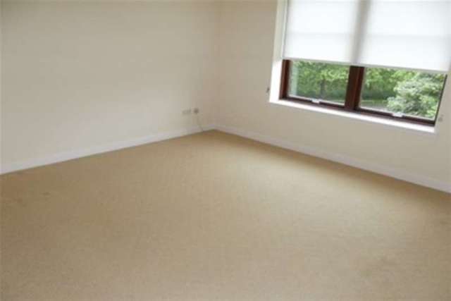  Image of 2 bedroom Flat to rent in Grierson Street Glasgow G33 at Glasgow, G33 2ED