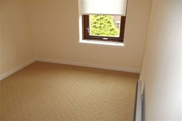  Image of 2 bedroom Flat to rent in Grierson Street Glasgow G33 at Glasgow, G33 2ED