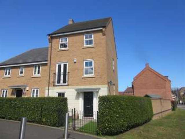  Image of 4 bedroom Property for sale in Griffiths Way Hucknall Nottingham NG15 at Griffiths Way Nottingham Nottignham, NG15 7UU