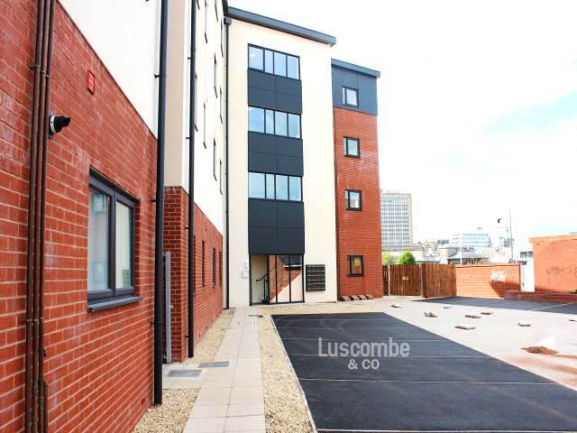  Image of 2 bedroom Flat to rent in Amber Close Newport NP19 at Amber Close Newport Newport, NP19 0BB