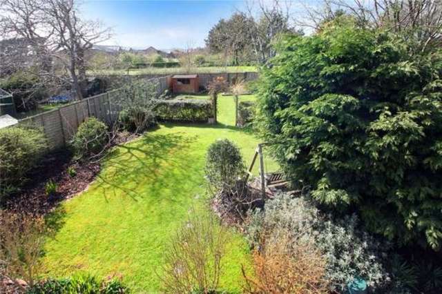  Image of 4 bedroom Semi-Detached house for sale in West Drive Angmering Littlehampton BN16 at West Drive Angmering East Preston, BN16 4JF