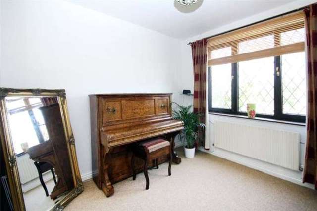  Image of 4 bedroom Semi-Detached house for sale in West Drive Angmering Littlehampton BN16 at West Drive Angmering East Preston, BN16 4JF