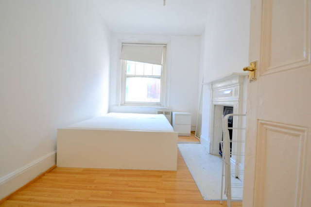 Image of 2 bedroom Flat to rent in Hanbury Street London E1 at Brick Lane  Shoreditch, E1 5JP