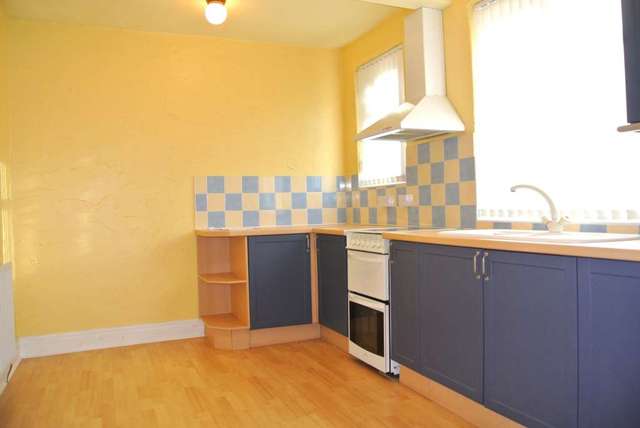  Image of 2 bedroom Semi-Detached house to rent in Harcourt Road Blackpool FY4 at Harcourt Road  Blackpool, FY4 3HW