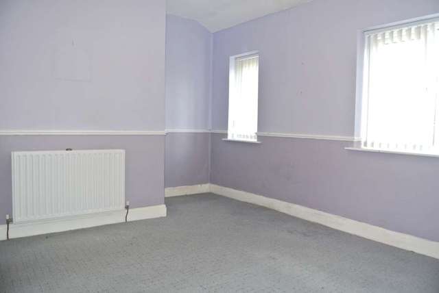  Image of 2 bedroom Semi-Detached house to rent in Harcourt Road Blackpool FY4 at Harcourt Road  Blackpool, FY4 3HW