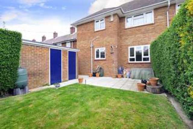  Image of 1 bedroom Flat for sale in Harefield Avenue Worthing BN13 at Harefield Avenue  Worthing, BN13 1DR