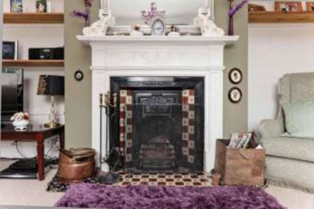  Image of 4 bedroom Terraced house for sale in London Road Harleston IP20 at Harleston Norfolk Starston, IP20 9BW