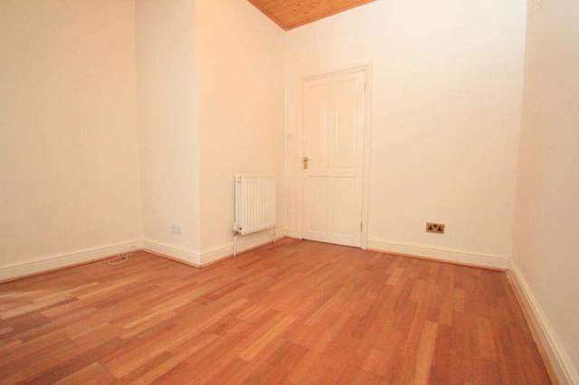  Image of 3 bedroom Detached house to rent in Bessborough Road Harrow HA1 at Harrow  Harrow on the Hill, HA1 3DJ