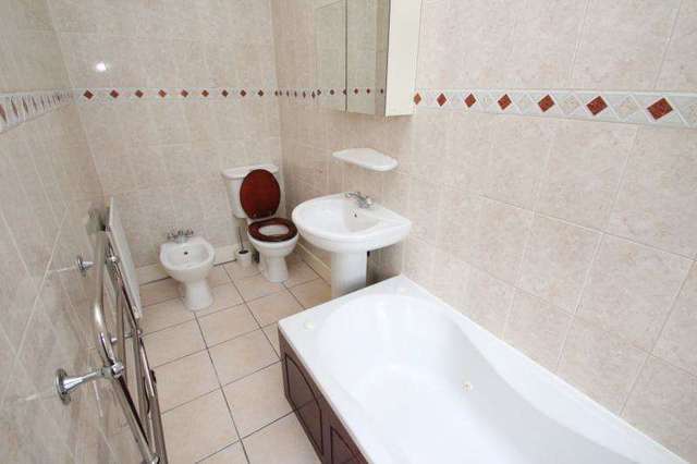  Image of 3 bedroom Detached house to rent in Bessborough Road Harrow HA1 at Harrow  Harrow on the Hill, HA1 3DJ
