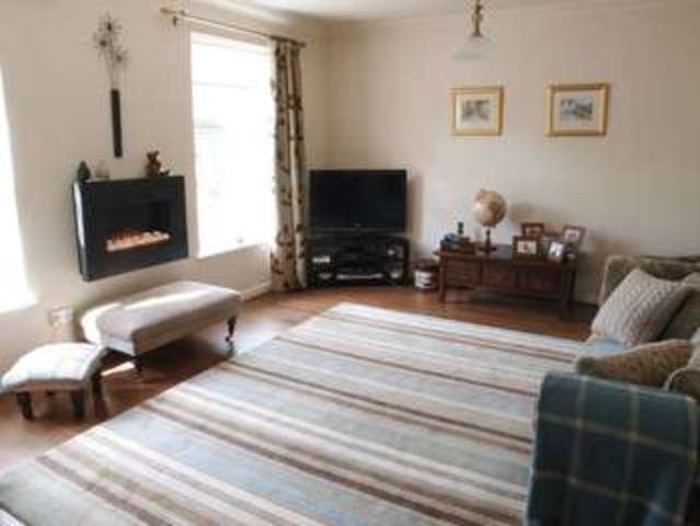  Image of 4 bedroom Semi-Detached house for sale in Hawton Road Newark NG24 at Hawton Road  Newark, NG24 4QF