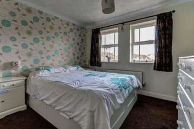  Image of 3 bedroom Detached house for sale in Henley Way Ely CB7 at Henley Way  Ely, CB7 4YH