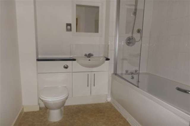 Image of 1 bedroom Flat to rent in Heol Staughton Cardiff CF10 at Cardiff, CF10 5FS