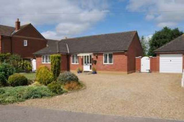  Image of 3 bedroom Detached house for sale in Park Drive Hethersett Norwich NR9 at Park Drive Hethersett Norwich, NR9 3EL