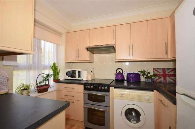  Image of 2 bedroom Flat for sale in High Street Chatham ME4 at Chatham Kent Chatham, ME4 4PG
