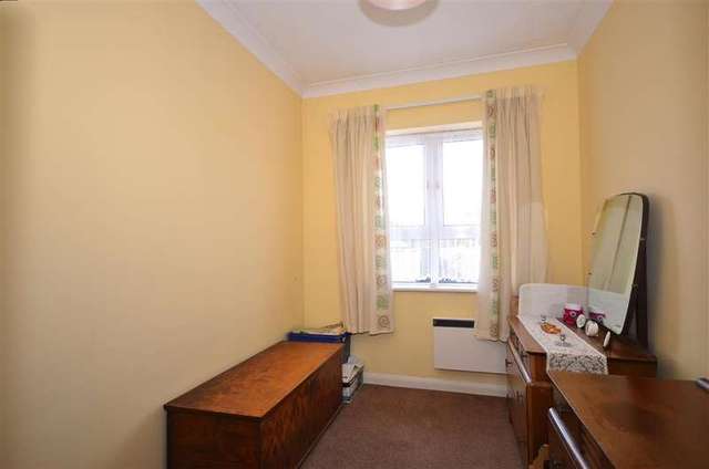  Image of 2 bedroom Flat for sale in High Street Chatham ME4 at Chatham Kent Chatham, ME4 4PG