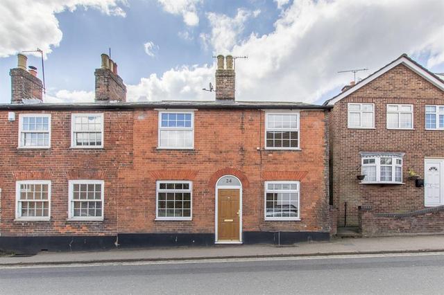  Image of 2 bedroom Semi-Detached house for sale in High Street Markyate St. Albans AL3 at High Street Markyate St. Albans, AL3 8PD