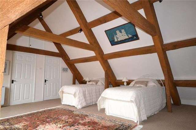  Image of 5 bedroom Detached house to rent in High Street Queen Camel Yeovil BA22 at High Street Queen Camel Yeovil, Somerset, BA22 7NQ